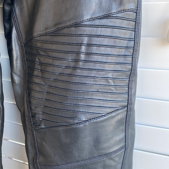 7 For All Mankind Moto leggings - Picture 3 of 8